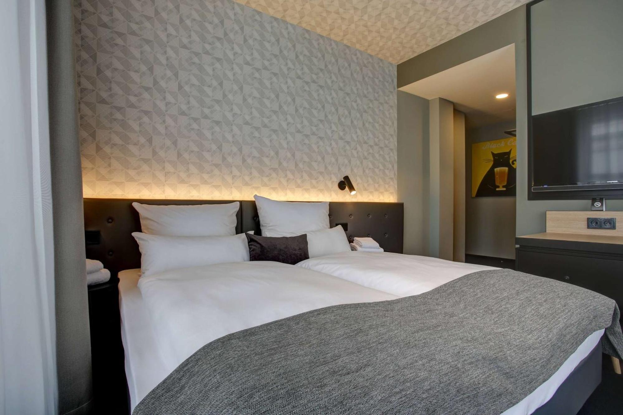 Vienna House Easy By Wyndham Dortmund City Экстерьер фото