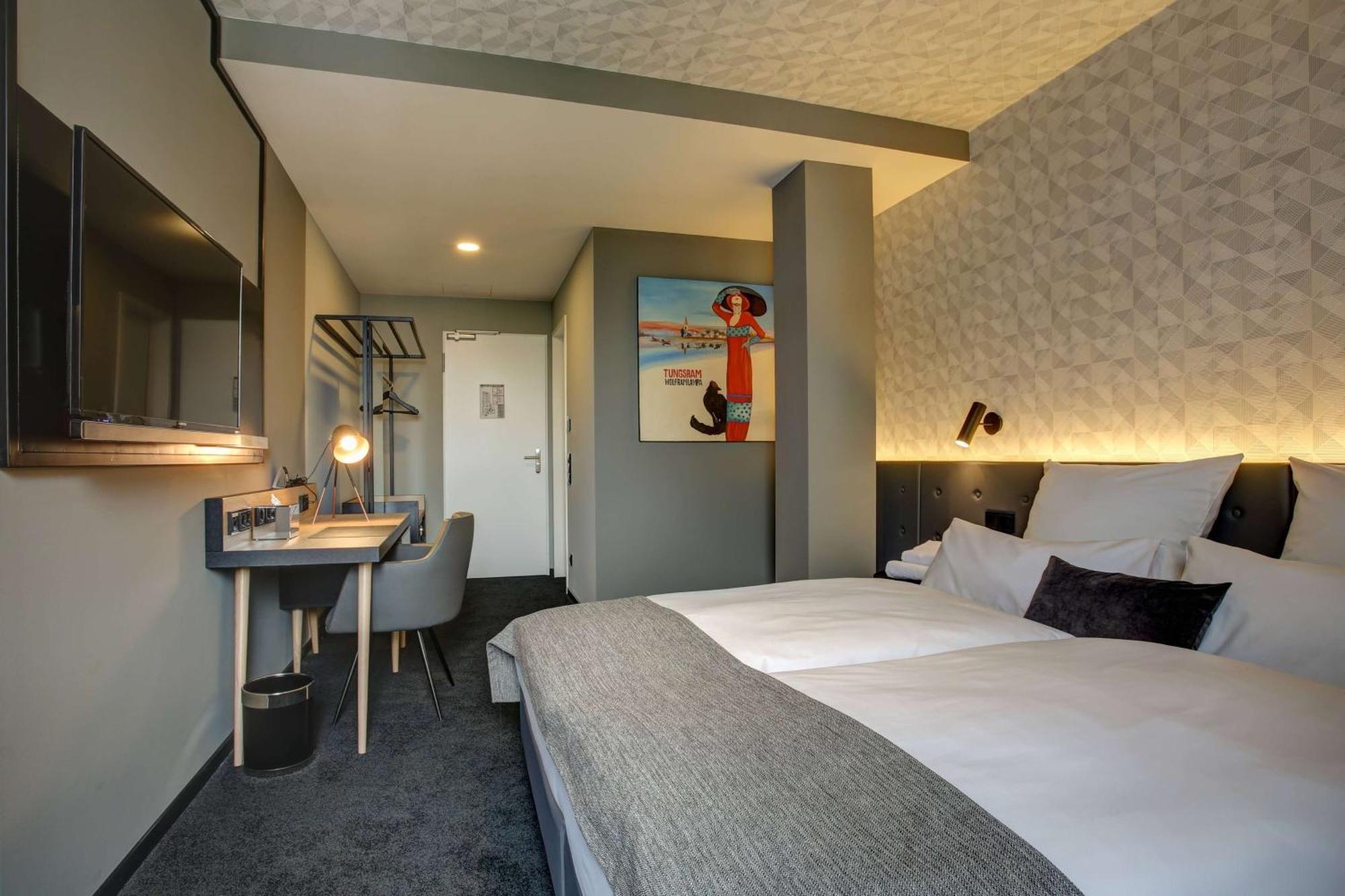 Vienna House Easy By Wyndham Dortmund City Экстерьер фото