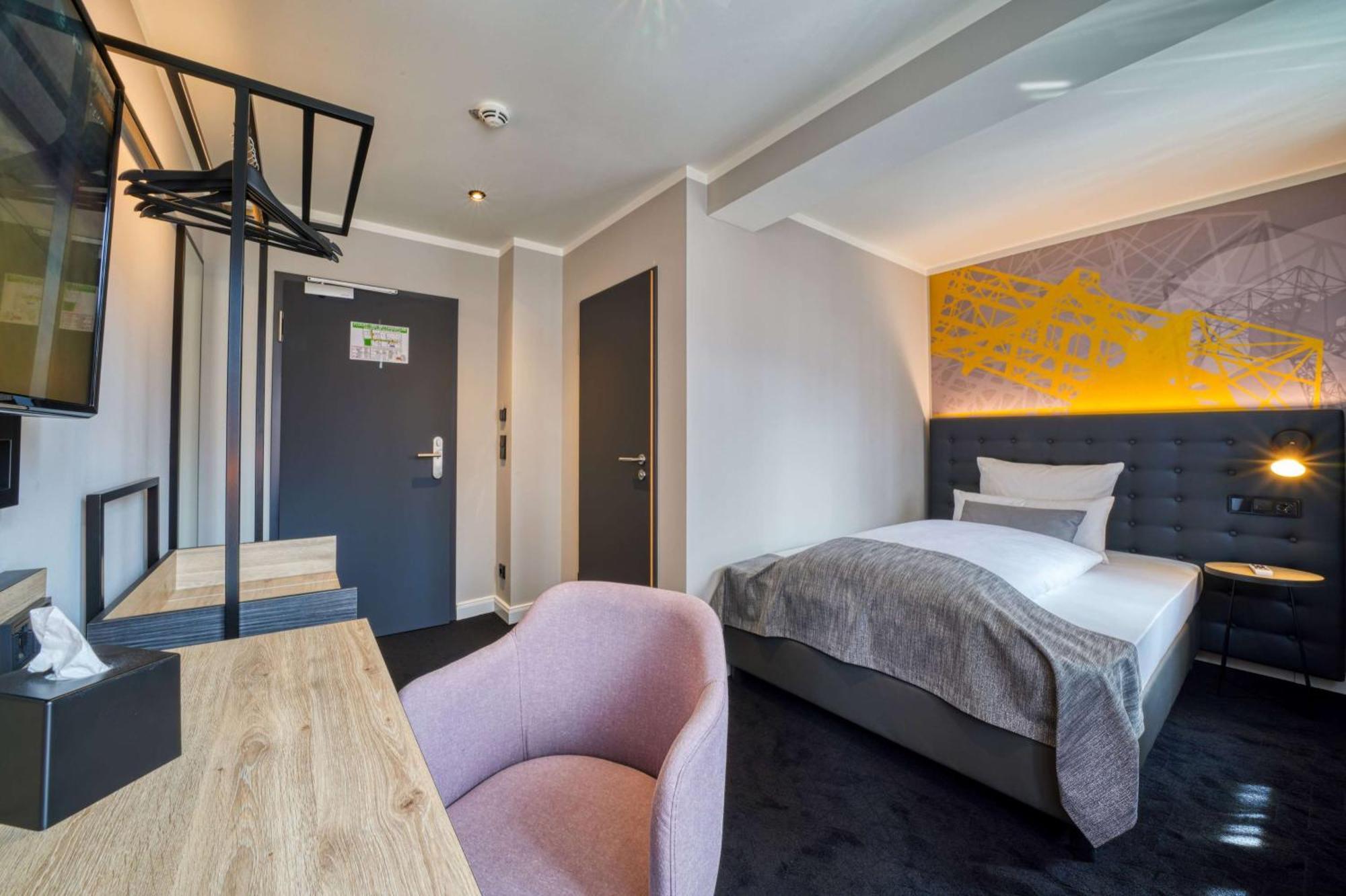 Vienna House Easy By Wyndham Dortmund City Экстерьер фото