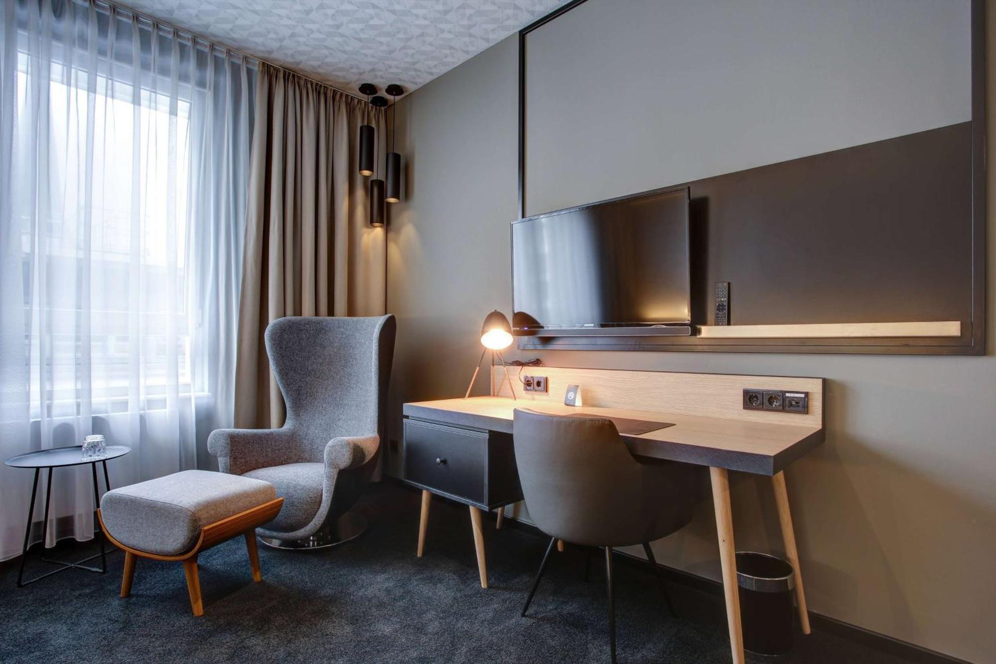 Vienna House Easy By Wyndham Dortmund City Экстерьер фото