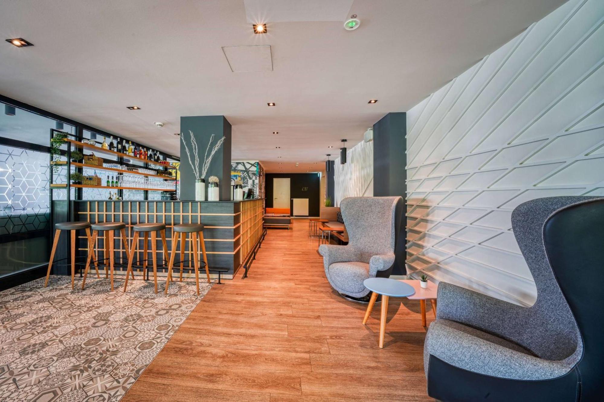 Vienna House Easy By Wyndham Dortmund City Экстерьер фото