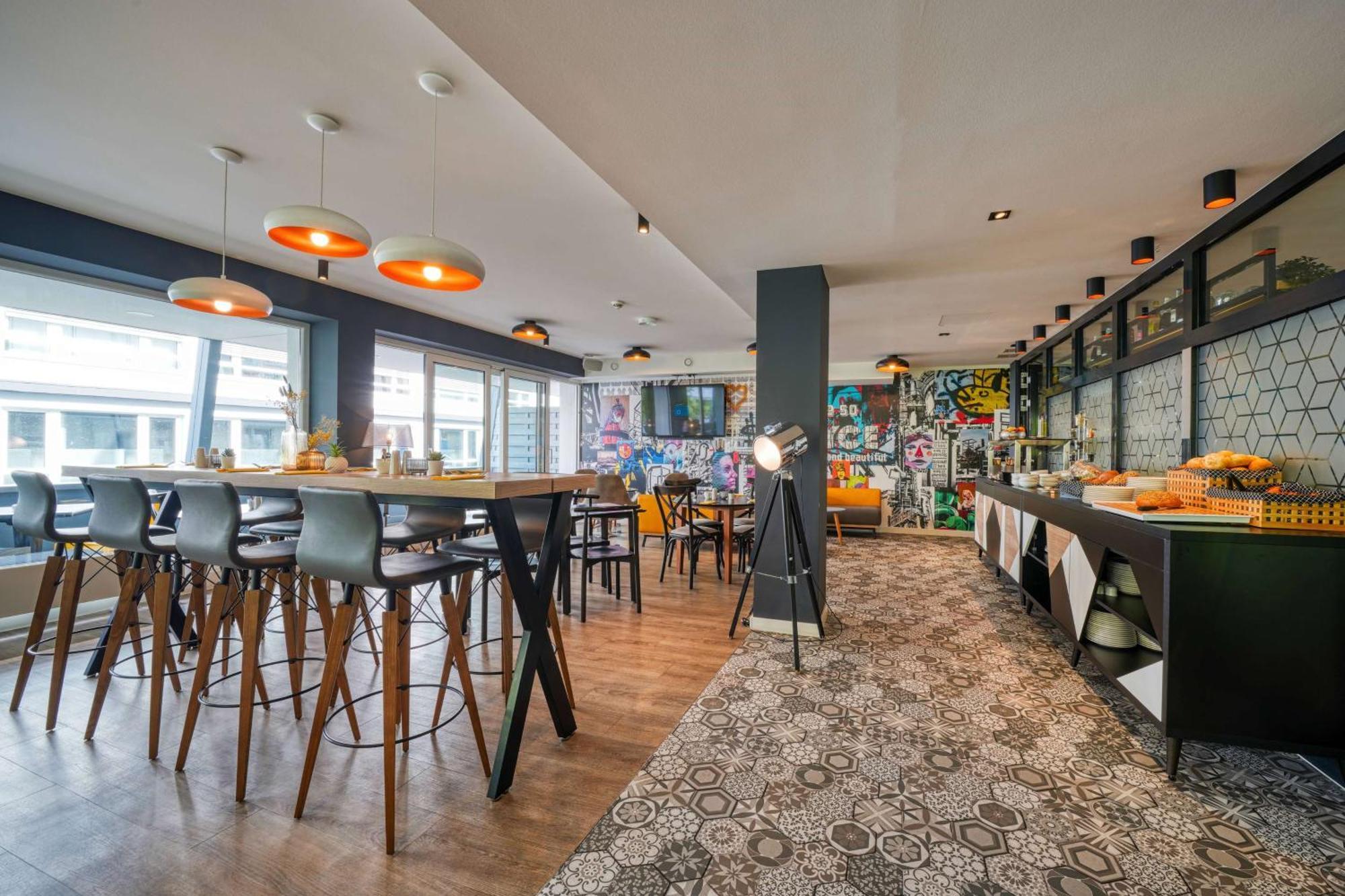 Vienna House Easy By Wyndham Dortmund City Экстерьер фото